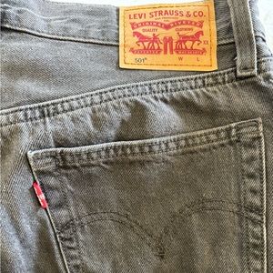 Levi’s 501 cropped jeans